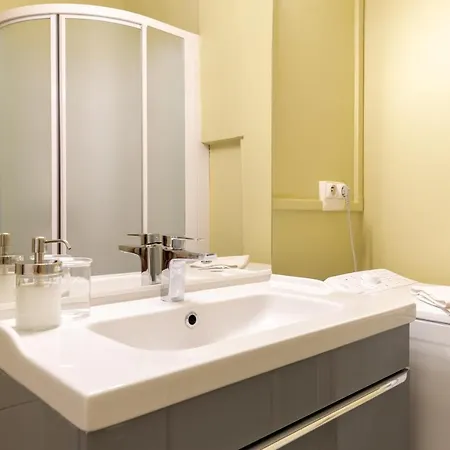 Travel Homes - Le Freedom, Chaleureux & Spacieux Apartament *