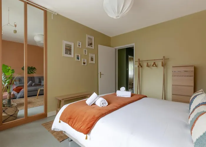 Apartment Travel Homes - Le Freedom, Chaleureux & Spacieux