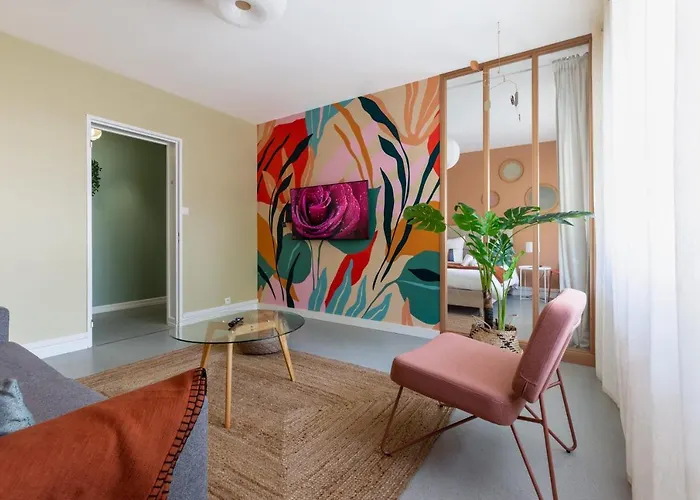 Apartment Travel Homes - Le Freedom, Chaleureux & Spacieux *