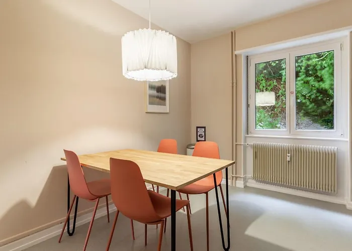 Travel Homes - Le Freedom, Chaleureux & Spacieux Apartment *